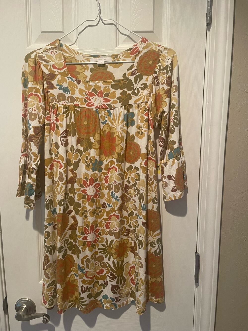 O'Neill Floral Empire 3/4 Sleeve Girls Dress, Size Large, B69, $23
